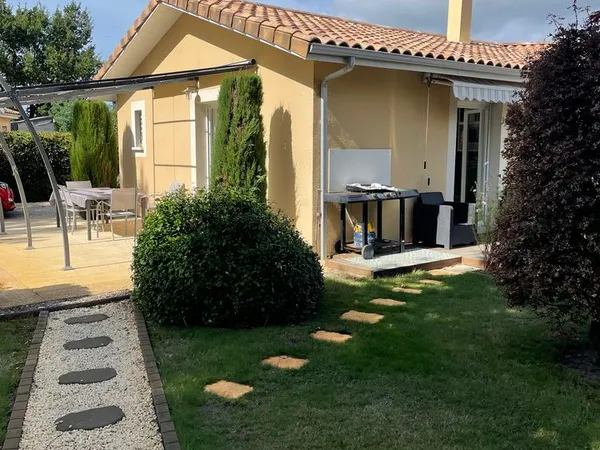 Maison individuelle T3 98 m2 plus chalet 16 m2