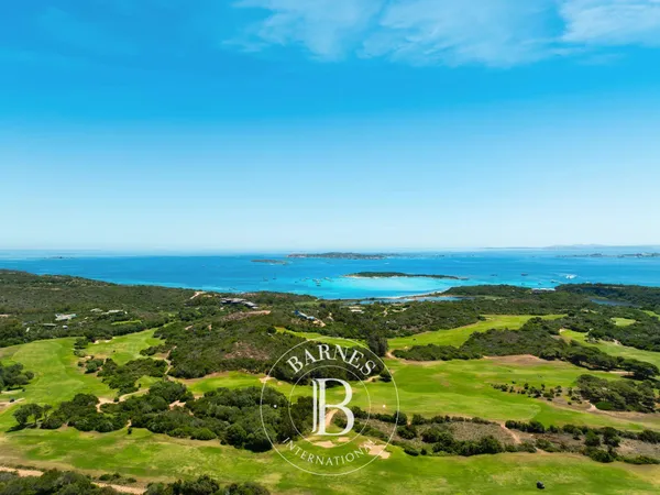 Bonifacio, Domaine privé Sperone ,Villa vue mer panoramique, 6 chambres, piscine, plage à pied