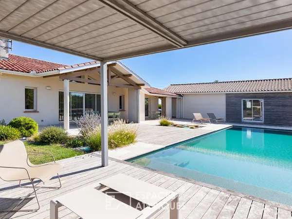 Demeure contemporaine avec piscine Toulouse Est