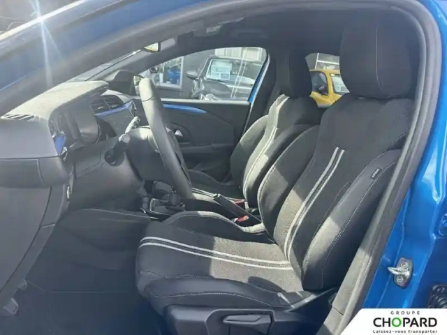 Opel Corsa 1.2 turbo 100 ch bvm6 — photo 11