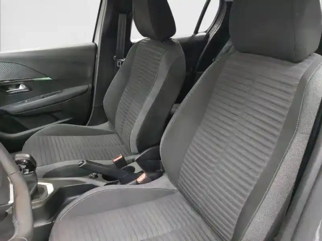 Peugeot 208 puretech 75 s&amp;s bvm5 — photo 11