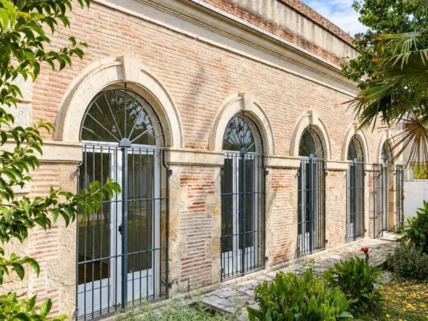 Maison avec piscine au coeur d'Agen