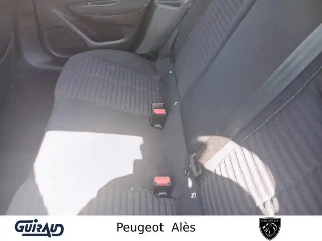Peugeot 208 puretech 75 s&amp;s bvm5 — photo 11