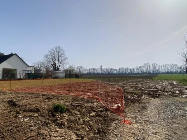 Terrain en individuel 645 m²