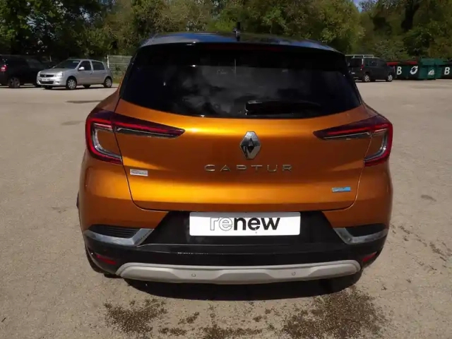 Renault Captur e-tech 145 - 21 — photo 3