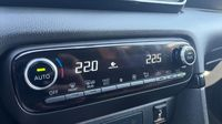 Toyota Yaris 116h Collection 5p MC24 — photo 16