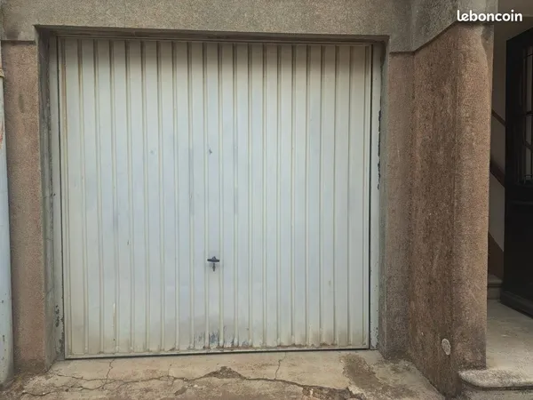 Garage a vendre
