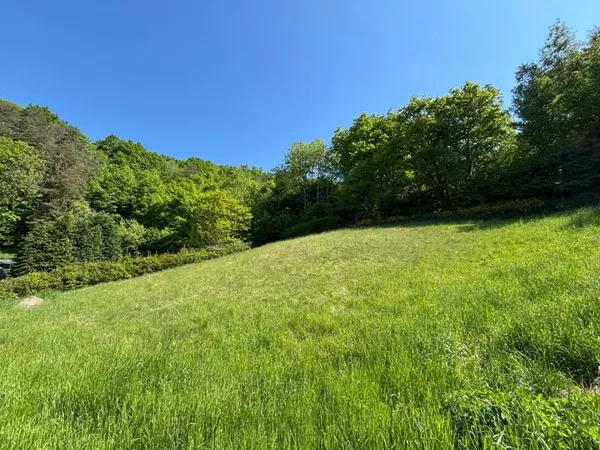 Terrain 1328 m²