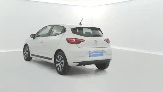 Renault Clio tce 90 equilibre 5p — photo 3