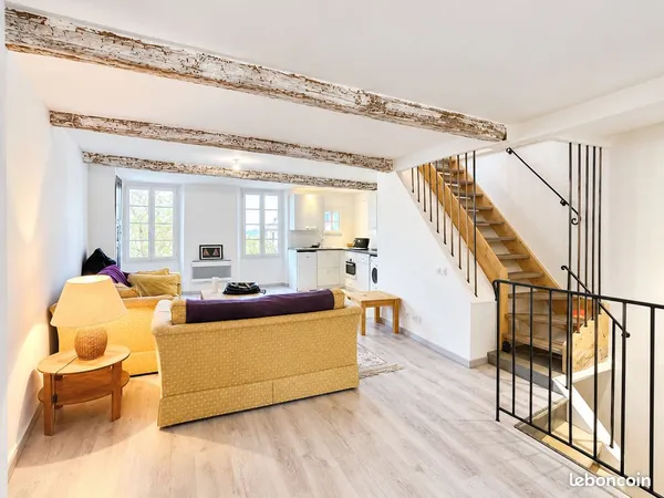 Duplex dernier etage parfait etat