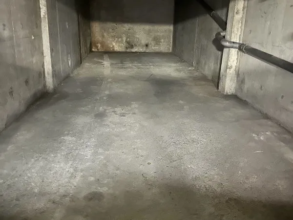 Garage / box 40m2