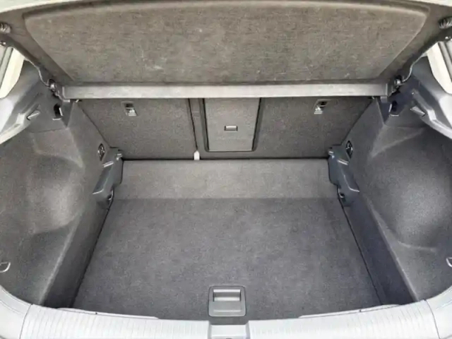 Volkswagen T-Roc 1.5 tsi evo 150ch life plus dsg7 — photo 10