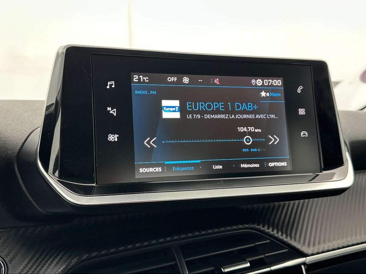Peugeot 208 puretech 100 s&s bvm6 allure — photo 22