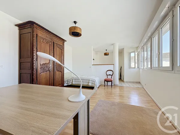Studio 1 pièce 36 m²