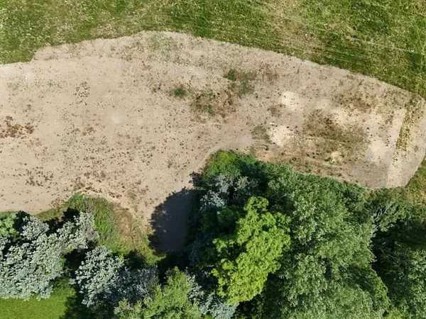 Terrain 3036 m²