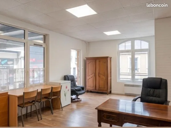 Local commercial de 37 m2 loué