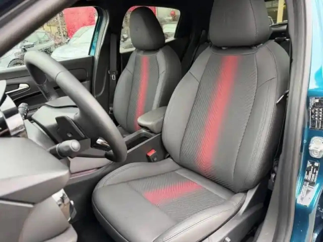 Alfa Romeo Junior 1.2 ibrida 145ch premium e-dct6 q4 — photo 8