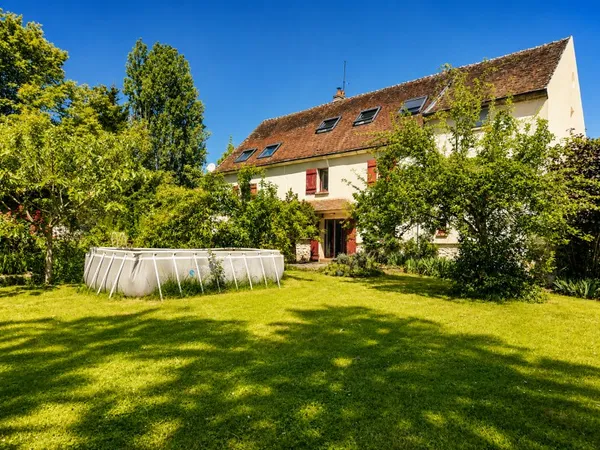 Maison 8 pièces 276 m²