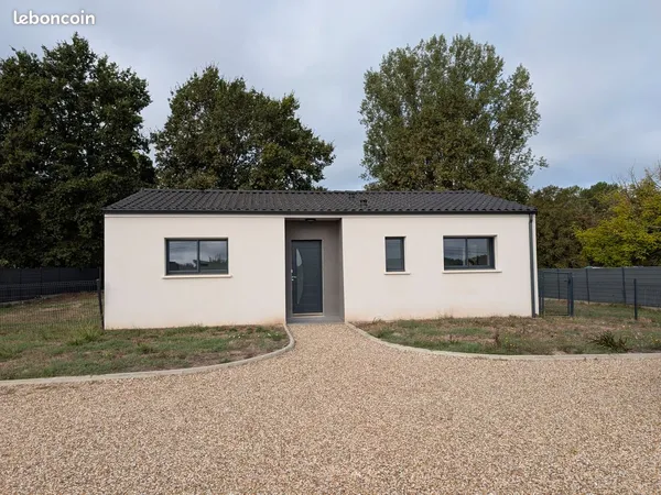 🌿 à louer - belle maison individuelle avec grand terrain à gours
