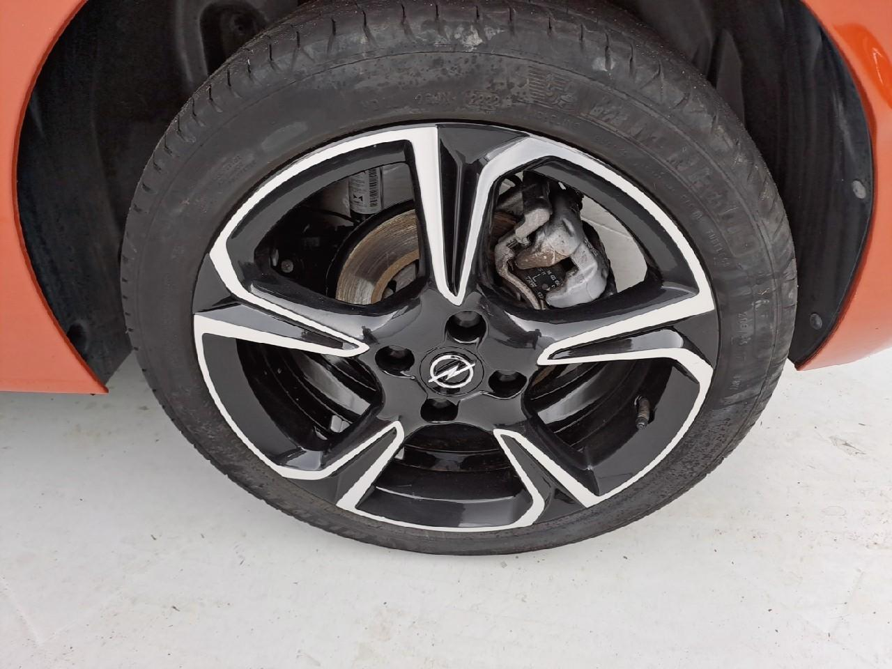 Opel Corsa 1.2 turbo 130 ch bva8 gs line — photo 23