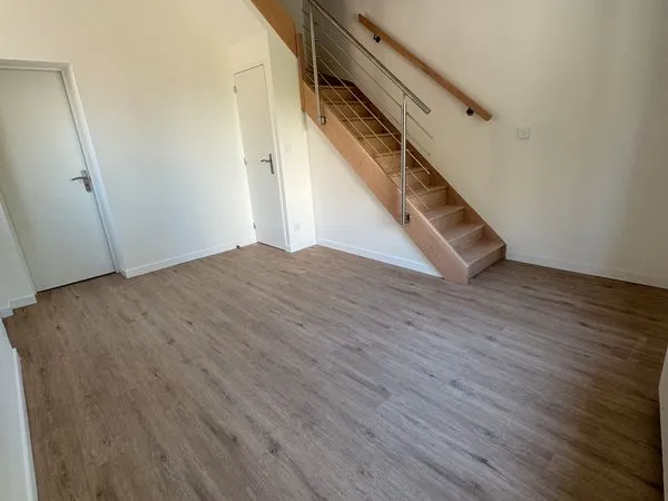 T3 + Garage + SS Dans maison Rénovation Lourde au Calme Proche Métro Matabiau