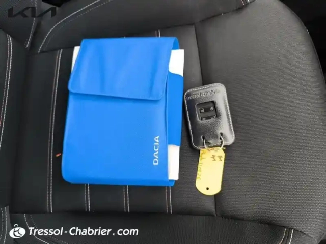 Dacia Jogger eco-g 100 7 places sl extreme — photo 16