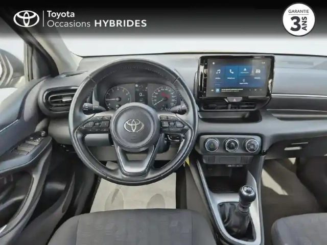 Toyota Yaris 120 vvt-i dynamic business 5p mc24 — photo 9