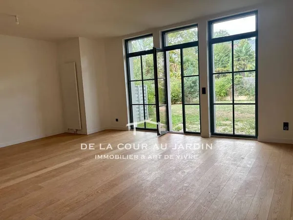 Maison 7 pièces 182 m²