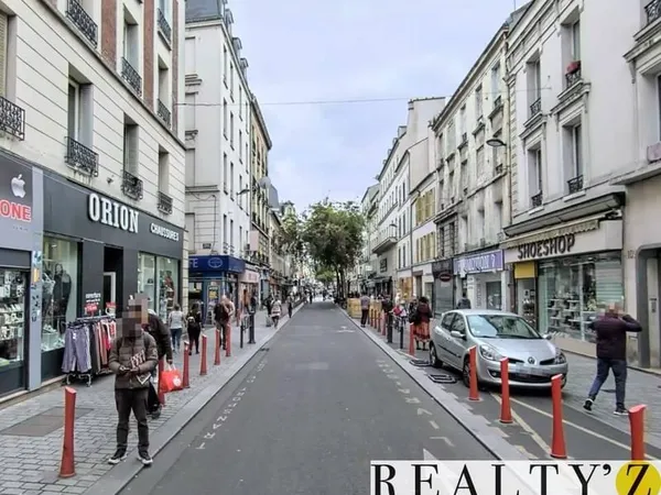 Boutique 680 m²