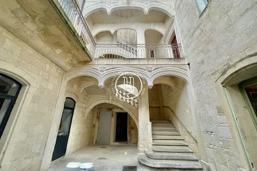 Appartement 3 pièces 84 m²