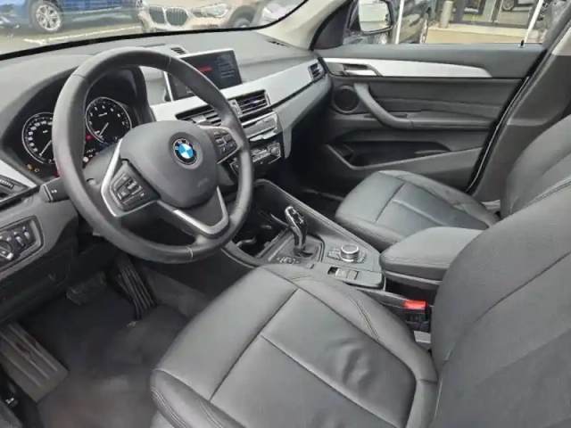 Bmw X1 sdrive18ia 136ch lounge dkg7 — photo 4