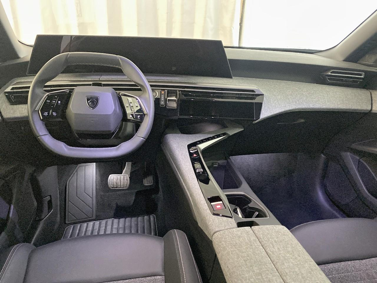 Peugeot 5008 hybrid 145 ch e-dcs6 allure — photo 8
