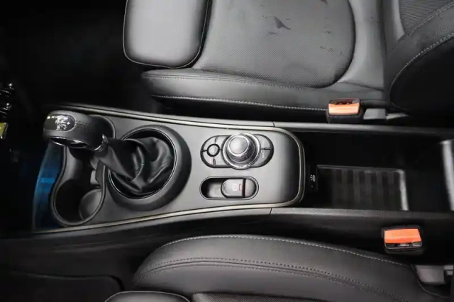 Mini Mini countryman 125 - 95 ch all4 bva6 — photo 54