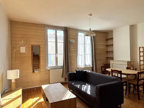 Maison 2 pièces 75 m²