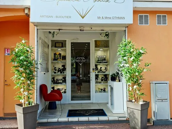 A VENDRE Bail tout commerce