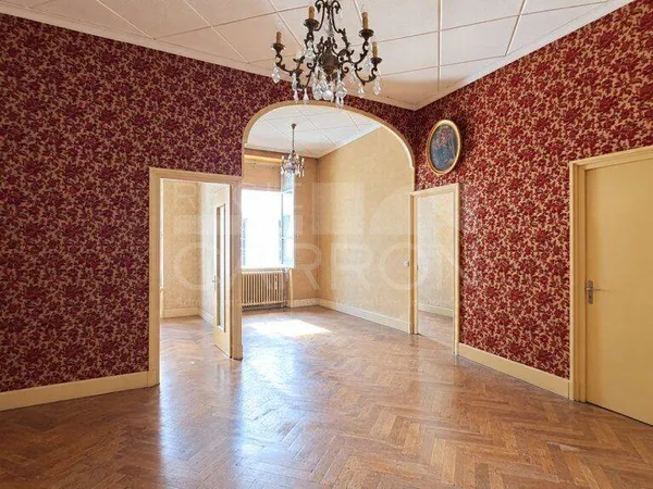 Appartement 6 pièces 91 m²