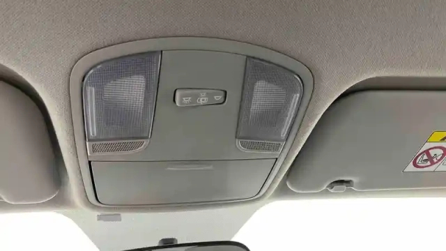 Kia Rio 1.2 dpi 84 ch bvm5 — photo 44