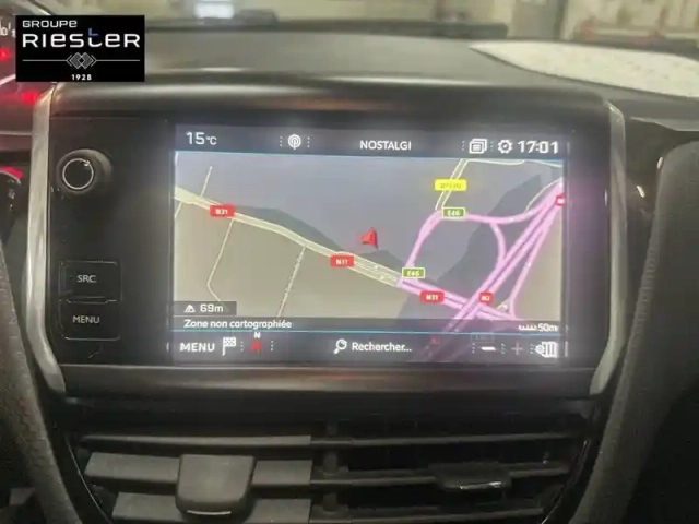 Peugeot 2008 puretech 82ch bvm5 — photo 42
