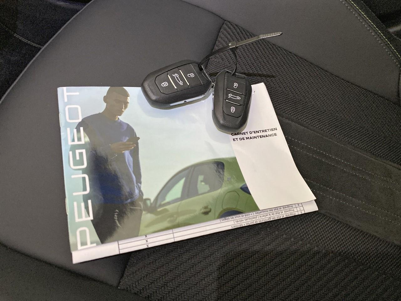 Peugeot 408 hybrid 145 e-dcs6 gt — photo 14