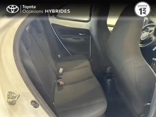 Toyota Aygo x 1.0 vvt-i 72ch dynamic — photo 7