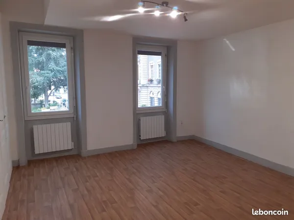 Joli appartement en plein centre