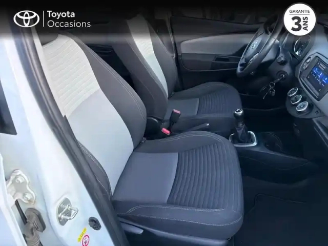 Toyota Yaris 70 vvt-i france connect 5p my19 — photo 6