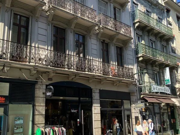 T2 Aix les bains centre ville