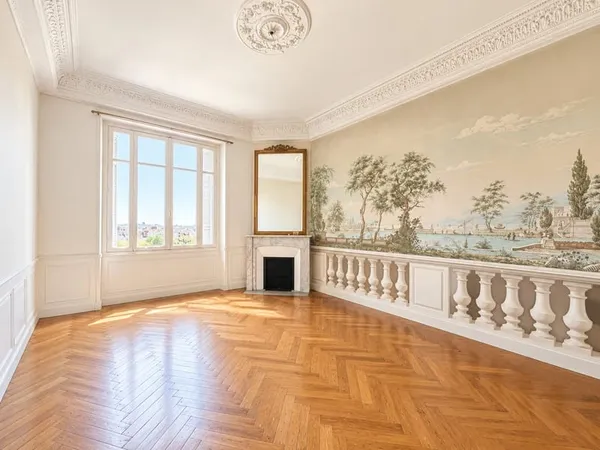 NICE, CHAMBRUN, 4 PIÈCES, 104m², TRAVERSANT, EXPOSITION SUD, IMMEUBLE BOURGEOIS, CHARME DE L'ANCIEN,