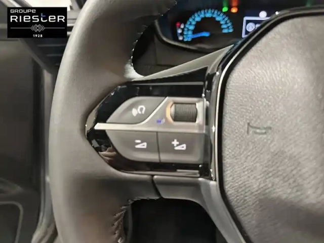 Peugeot 2008 hybrid 145 e-dcs6 — photo 80