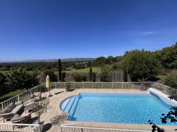 Vends maison avec vue panoramique