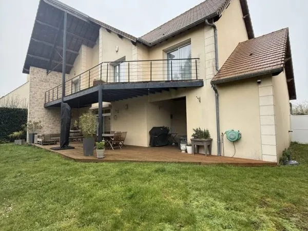 Maison 7 pièces 157 m²