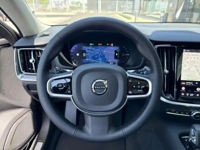 Volvo V60 t6 awd 253+145ch plus style dark geartronic 8 — photo 9