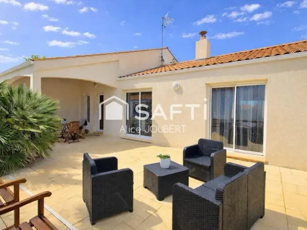 Maison 6 pièces 140 m²