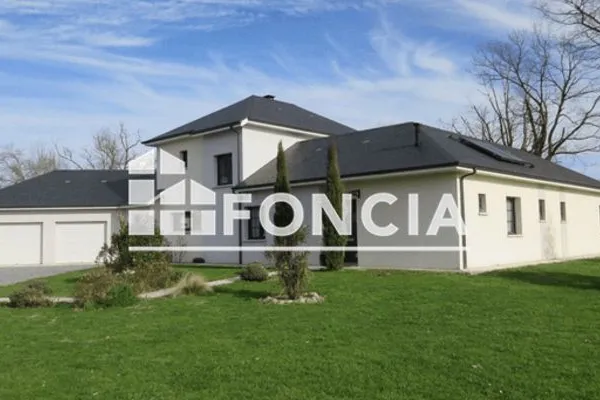 Maison Location Précilhon 7p 208m² 1100€